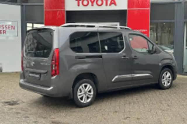 Toyota Proace (2022) thumbnail 4