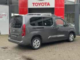 Toyota Proace (2022) thumbnail 32