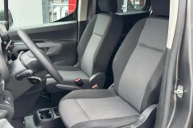 Toyota Proace (2022) thumbnail 5