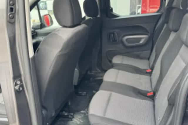 Toyota Proace (2022) thumbnail 6