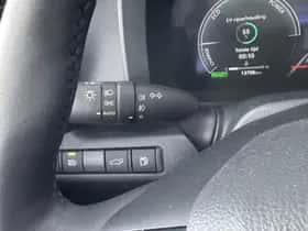 Toyota C hr (2024) thumbnail 22
