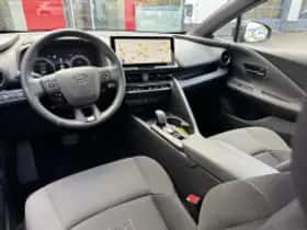 Toyota C hr (2024) thumbnail 4