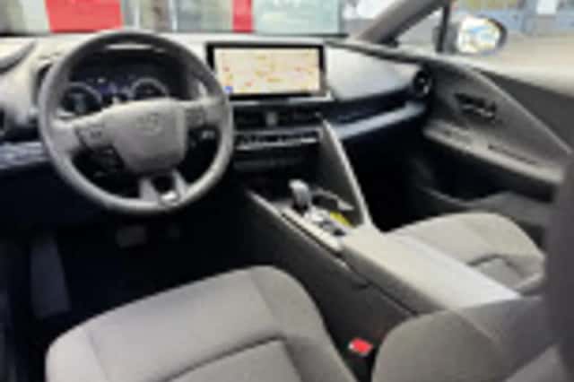 Toyota C hr (2024) thumbnail 34