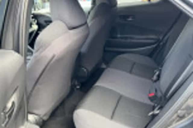 Toyota C hr (2024) thumbnail 39