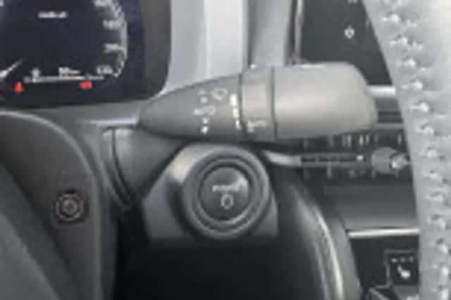 Toyota C hr (2024) thumbnail 47