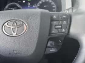 Toyota C hr (2024) thumbnail 48