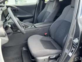 Toyota C hr (2024) thumbnail 6