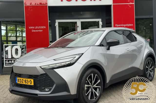 Toyota C hr (2024) thumbnail 1