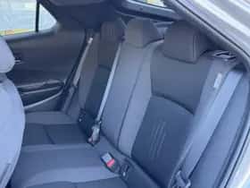 Toyota C hr (2024) thumbnail 12