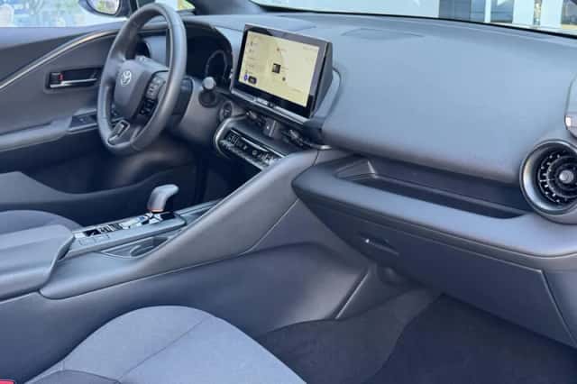 Toyota C hr (2024) thumbnail 14