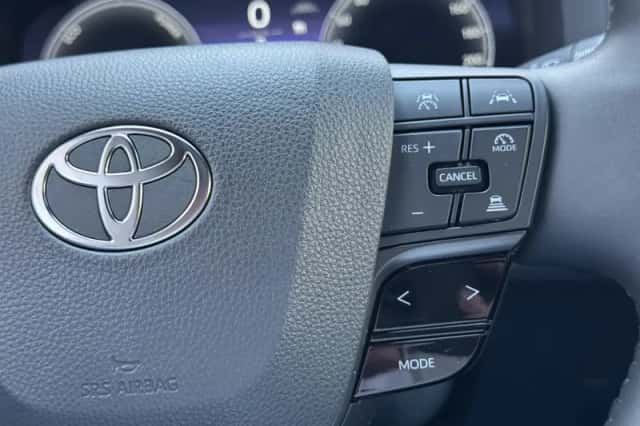 Toyota C hr (2024) thumbnail 28