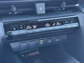 Toyota C hr (2024) thumbnail 49