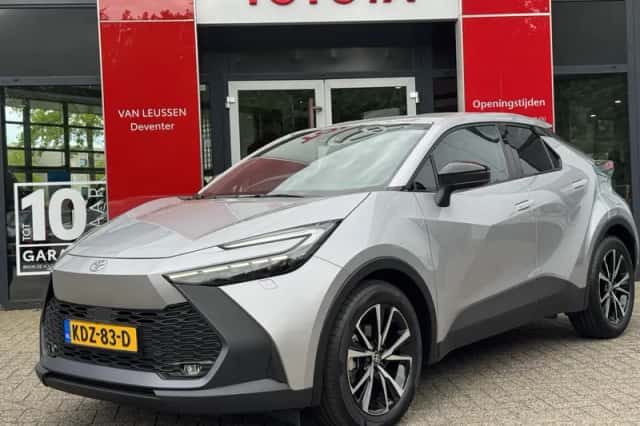 Toyota C hr (2024) thumbnail 7