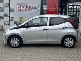 Toyota Aygo (2019) thumbnail 8