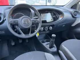 Toyota Aygo X (2024) thumbnail 12