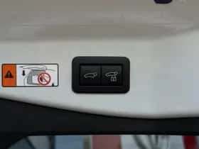 Toyota C hr (2024) thumbnail 24