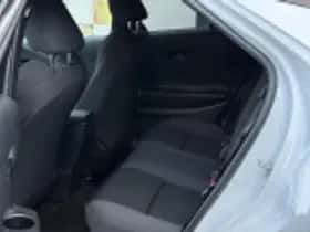 Toyota C hr (2024) thumbnail 34
