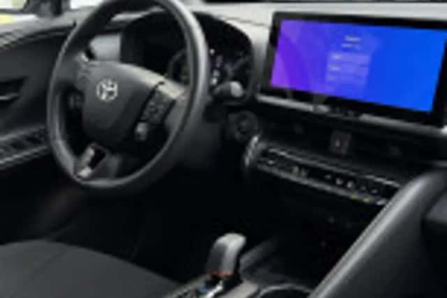 Toyota C hr (2024) thumbnail 35
