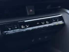 Toyota C hr (2024) thumbnail 37