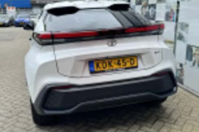 Toyota C hr (2024) thumbnail 48