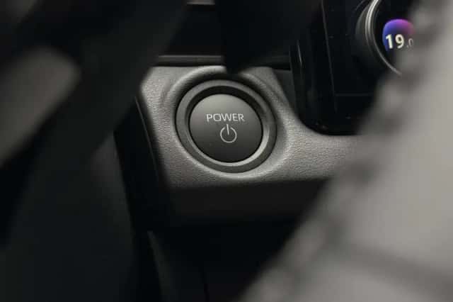 Toyota C hr (2026) thumbnail 13