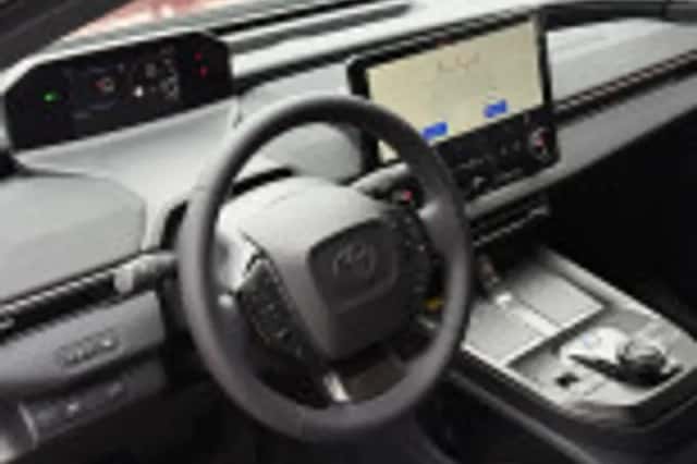 Toyota C hr (2026) thumbnail 31