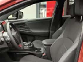 Toyota C hr (2026) thumbnail 32