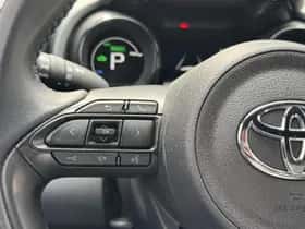 Toyota Yaris (2022) thumbnail 24