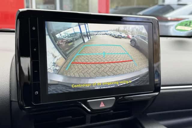 Toyota Yaris (2022) thumbnail 27