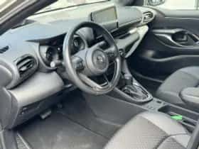 Toyota Yaris (2022) thumbnail 6