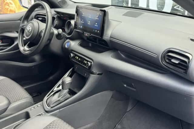 Toyota Yaris (2022) thumbnail 72