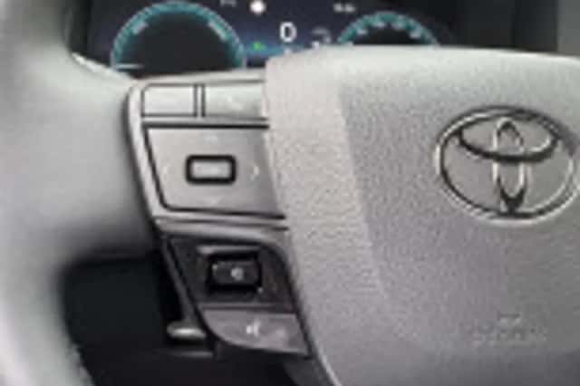 Toyota C hr (2024) thumbnail 47