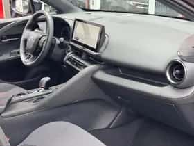 Toyota C hr (2024) thumbnail 58