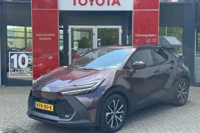 Toyota C hr (2024) thumbnail 7