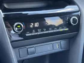 Toyota Yaris Cross (2022) thumbnail 17