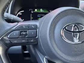 Toyota Yaris Cross (2022) thumbnail 23