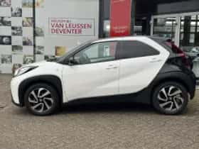 Toyota Aygo X (2023) thumbnail 3