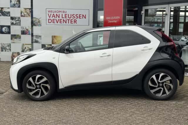 Toyota Aygo X (2023) thumbnail 9