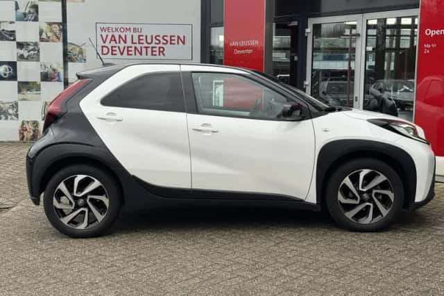 Toyota Aygo X (2023) thumbnail 10