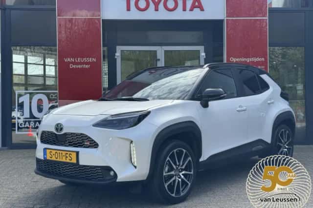 Toyota Yaris Cross (2023) thumbnail 1
