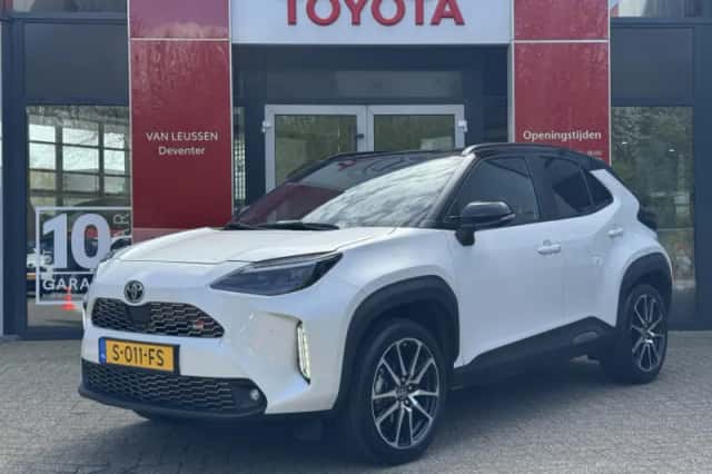 Toyota Yaris Cross (2023) thumbnail 1