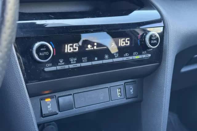 Toyota Yaris Cross (2023) thumbnail 22