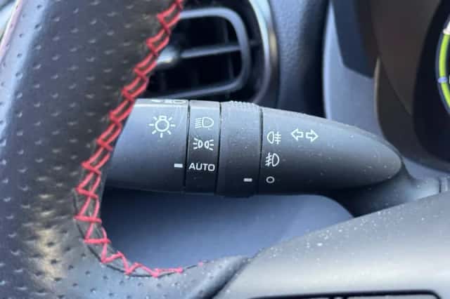 Toyota Yaris Cross (2023) thumbnail 27