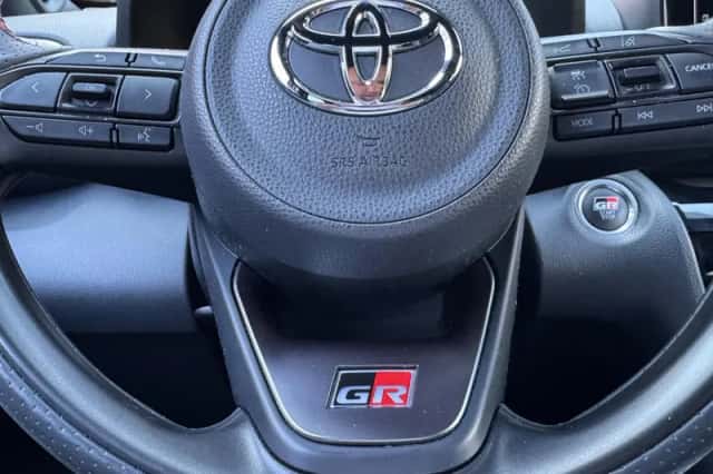 Toyota Yaris Cross (2023) thumbnail 30