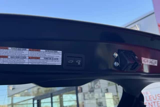 Toyota Yaris Cross (2023) thumbnail 33