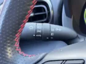 Toyota Yaris Cross (2023) thumbnail 60