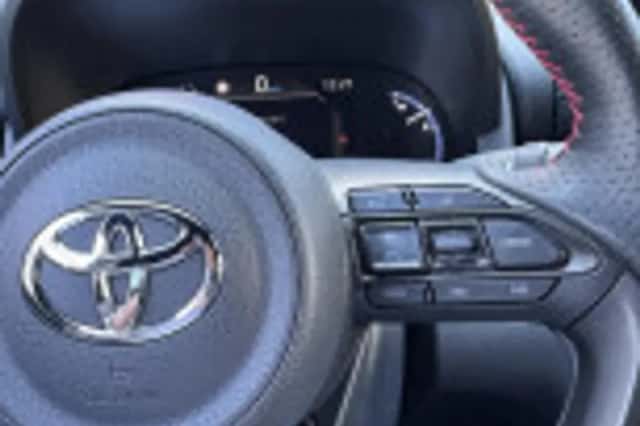 Toyota Yaris Cross (2023) thumbnail 62