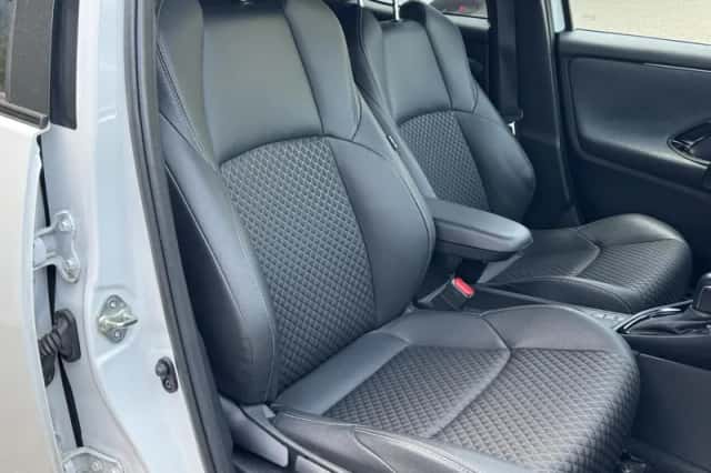 Toyota Yaris (2022) thumbnail 13