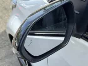 Toyota Yaris (2022) thumbnail 16