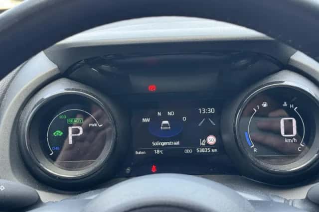 Toyota Yaris (2022) thumbnail 19